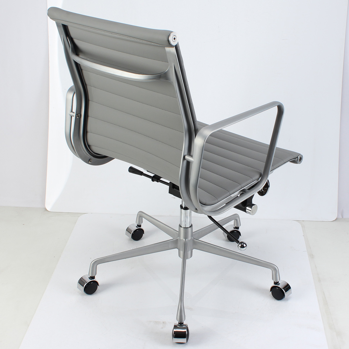 968B-2拉絲封釉伊姆斯辦公椅