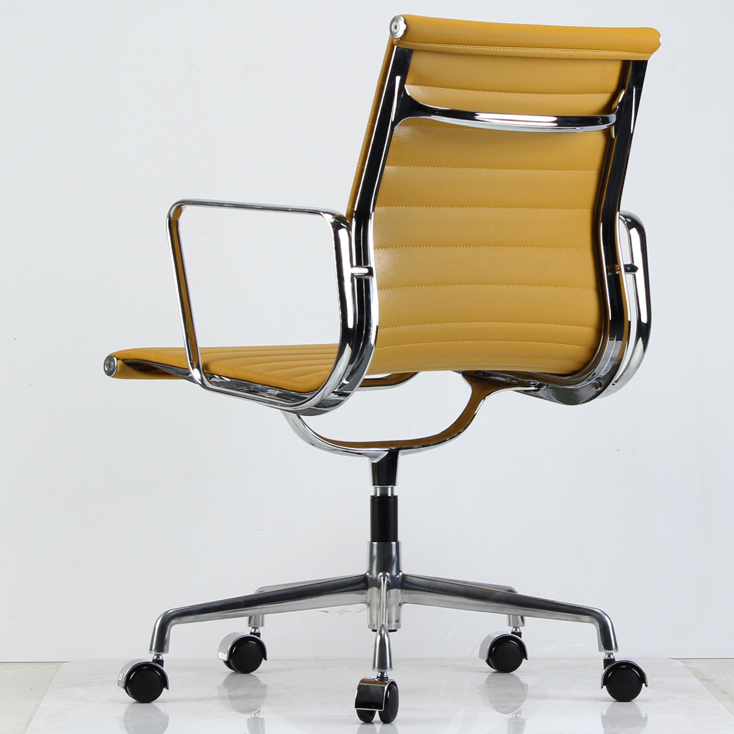 968D-2鋁合金辦公椅